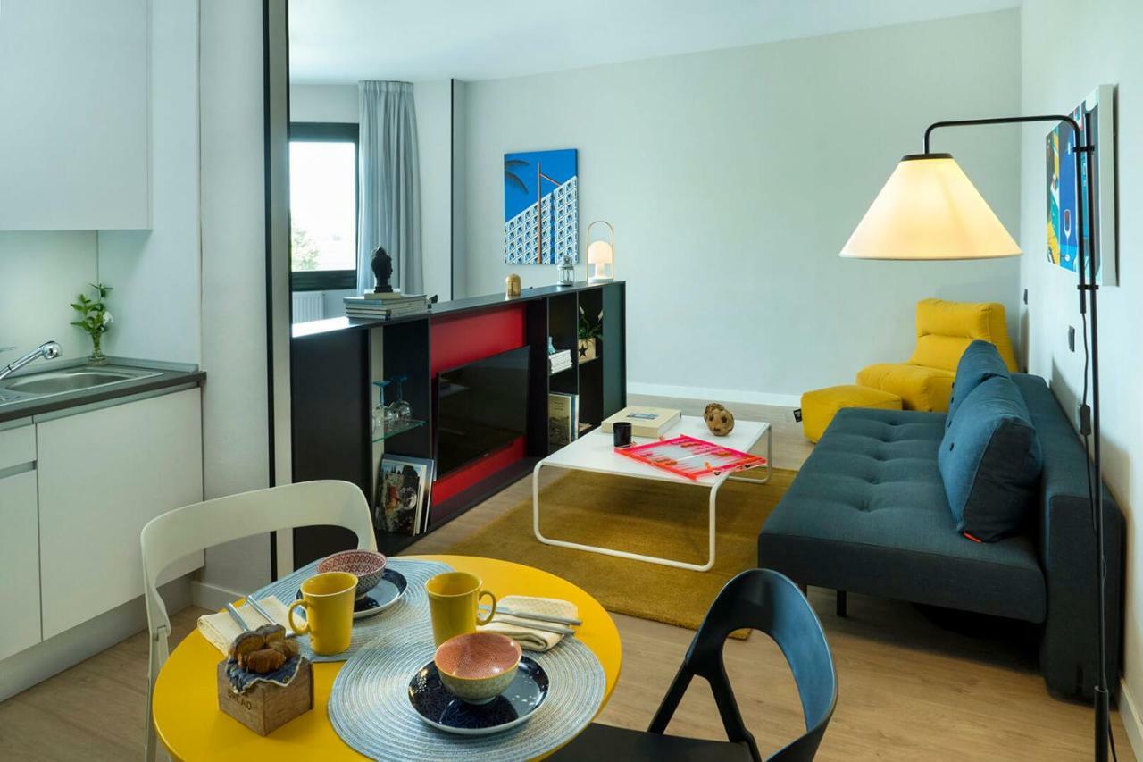 The Oliver Apartamentos Pozuelo de Alarcon Ruang foto